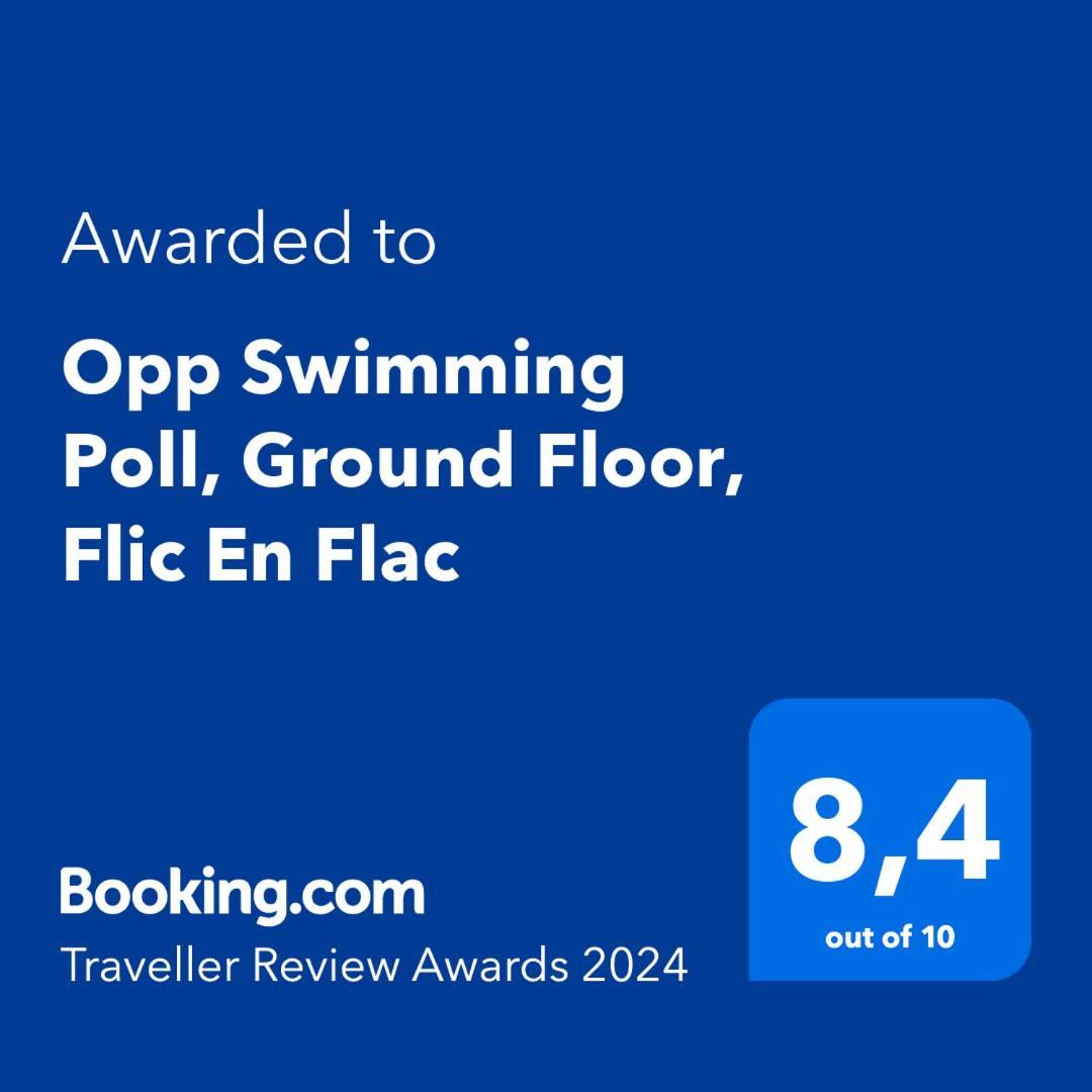 Opp Swimming Poll, Ground Floor, Flic-en-Flacq Eksteriør bilde